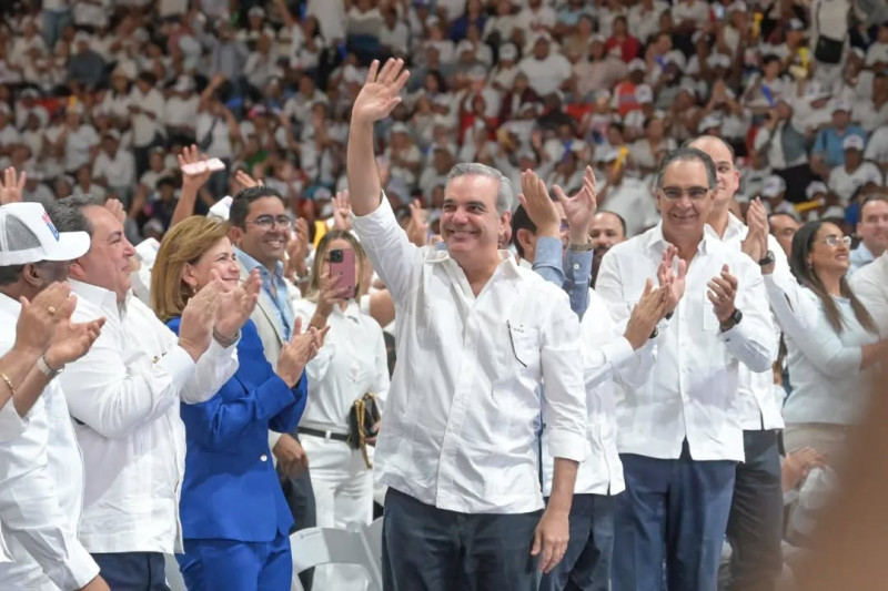 Movimiento "oLA" que impulsó a Abinader enfrenta acusación de corrupción