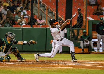 Toros dominan Serie de la Caña con rally de 6 carreras en primer inning