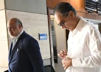 Abinader ordena recuperar fondos desviados del Senasa