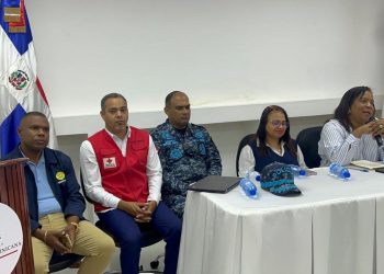 Monseñor Nouel activa protocolo de emergencia ante alerta amarilla por sistema atmosférico | De Último Minuto