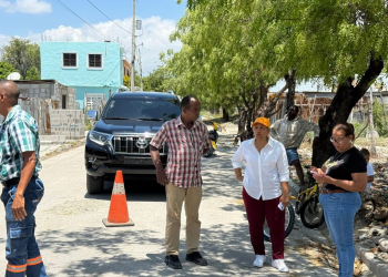 Alcaldía de Tamayo y Edesur inician programa de modernización de luminarias en el municipio – El Nuevo Diario (República Dominicana)