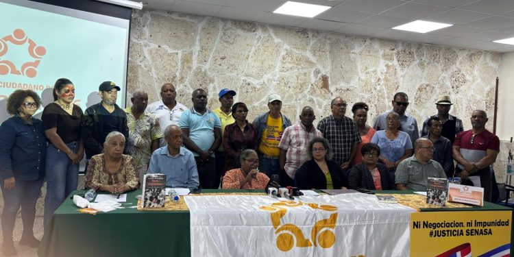 El 89% de los fondos del sistema de salud dominicano fue a prestadores privados entre 2010 y 2024, denuncian organizaciones sociales Coalición por la Seguridad Social Digna denuncia avance de la mercantilización de la salud en R D. y llaman a la ciudadanía a movilizarse el 1 de mayo por una Seguridad Social digna y justa
