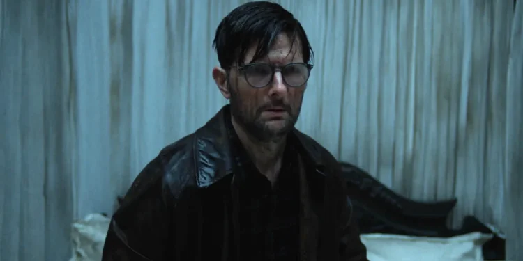 Cómo Adam Scott se convirtió accidentalmente en una estrella de cine de terror Cómo Adam Scott se convirtió accidentalmente en una estrella de cine de terror