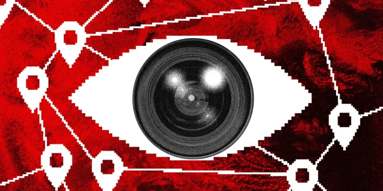 ¿Pueden los policías utilizar redes digitales para rastrearte? Congress may close FISA Section 702’s surveillance loopholes