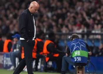 Del campeón de la Premier League al modo de supervivencia, la temporada del Liverpool está al borde del abismo