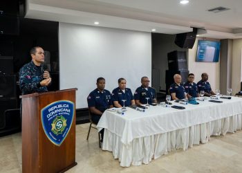 Director General de la Policía Nacional exhorta a inspectores a ejercer liderazgo ético y fortalecer la proximidad institucional