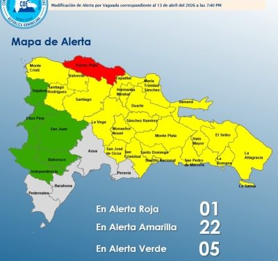 El COE mantiene para el martes alertas por lluvias en 27 provincias El COE mantiene para el martes alertas por lluvias en 27 provincias