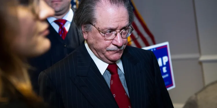 El abogado de Trump que intentó revocar las elecciones de 2020 supervisará la investigación del exdirector de la CIA, dice un funcionario del Departamento de Justicia El abogado de Trump que intentó revocar las elecciones de 2020 supervisará la investigación del exdirector de la CIA, dice un funcionario del Departamento de Justicia