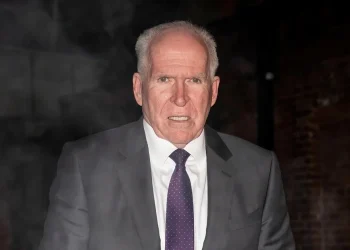 El fiscal principal de la investigación sobre el ex director de la CIA, John Brennan, es retirado del caso, dicen las fuentes