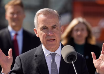 El primer ministro Mark Carney presenta un fondo de inversión canadiense de 18.000 millones de dólares
