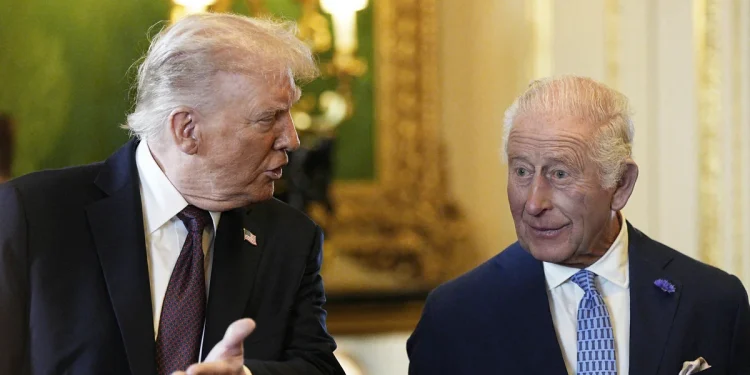 El rey Carlos llega para visitar a Trump para resaltar la "relación especial" de las naciones. Esto es lo que debe saber.