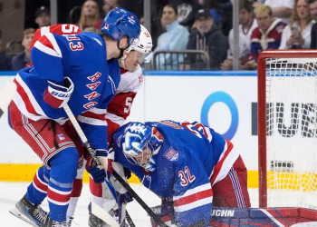 El segundo gol de Reinhardt lleva a los Panthers a superar a los Rangers 3-2 y arruina el último juego de Jonathan Quick en la red