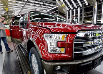 Ford retira del mercado 1,4 millones de camionetas F-150 para solucionar un problema de cambio de marchas