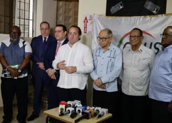 Gobierno fortalece diálogo con sindicatos de trabajadores ante impacto de crisis en Medio Oriente
