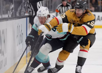 Golden Knights gana el título de la División Pacífico, venciendo al Kraken 4-1