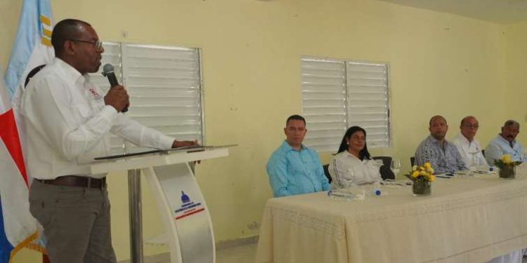 Inician proceso de titulación en cinco sectores de la provincia María Trinidad Sánchez