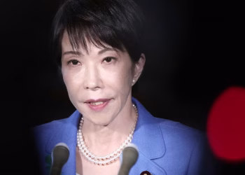 Japón aprueba eliminar la prohibición de exportar armas letales en un cambio de su política pacifista de posguerra