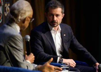 La Convención de la Red de Acción Nacional ofrece un primer vistazo al campo demócrata de 2028