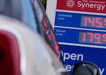 La inflación del Reino Unido aumenta en marzo a medida que los precios en el surtidor aumentan después de la guerra de Irán