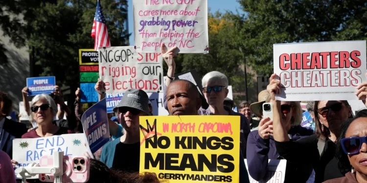 Maps show how Texas, California, Missouri, North Carolina and Utah redistricting could affect congressional seats Maps show how Texas, California, Missouri, North Carolina and Utah redistricting could affect congressional seats