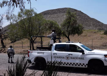 México reforzará seguridad en sitios turísticos tras tiroteo en pirámides en vísperas del Mundial