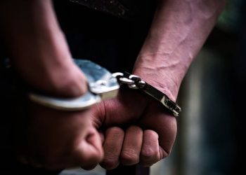 Ministerio Público arresta en aeropuerto a implicado en red que estafó fondos del Senasa