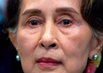 Myanmar reduce la pena de prisión del derrocado líder Suu Kyi en una nueva amnistía