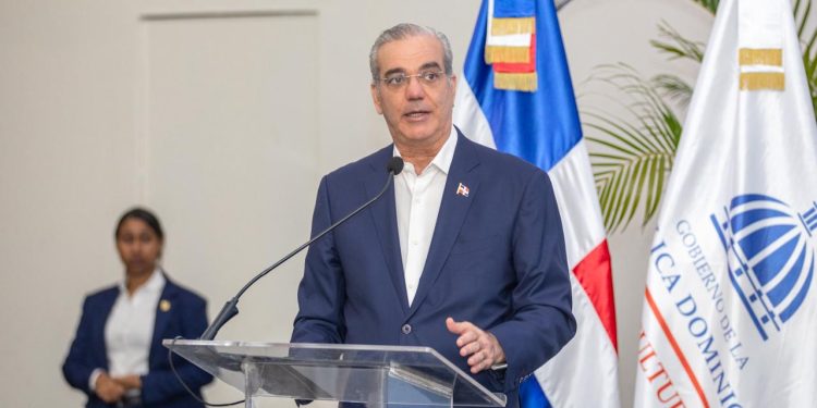Presidente Abinader llama a todos los sectores a consensuar acciones para continuar fortalecimiento y modernización de la agropecuaria nacional