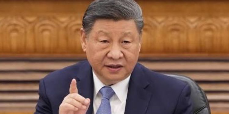Presidente Xi Jinping pide reabrir estrecho de Ormuz