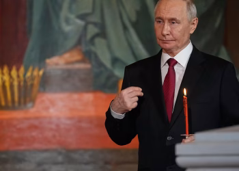Rusia y Ucrania se acusan mutuamente de violar el alto el fuego ortodoxo de Pascua