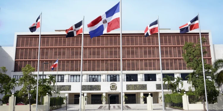 SENADO: Proyecto de ley propone pagar obras sin contrato formal