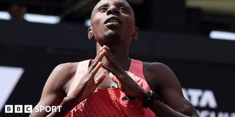 Sabastian Sawe: Cómo el keniano rompió la barrera de las dos horas para hacer historia en el Maratón de Londres Sabastian Sawe: Cómo el keniano rompió la barrera de las dos horas para hacer historia en el Maratón de Londres