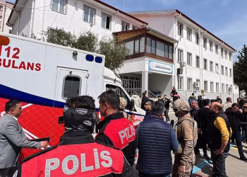 Se eleva a 10 el número de muertos por el segundo tiroteo en una escuela en Turquía en una semana