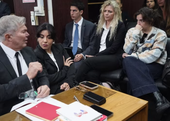 Se reanuda en Argentina nuevo juicio por la muerte de Diego Maradona contra 7 profesionales de la salud