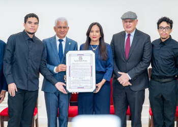 Senado rinde homenaje póstumo a René Fortunato por su legado histórico y cultural – El Nuevo Diario (República Dominicana)