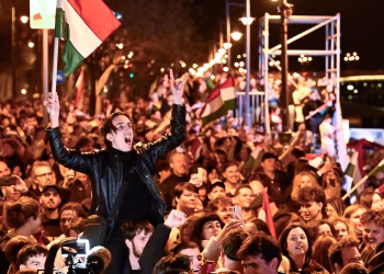 Tras un terremoto electoral, Hungría reflexiona sobre la vida después de Orbán