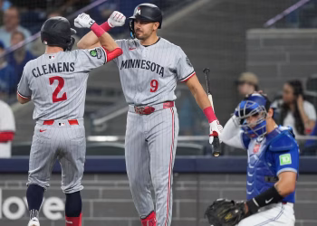 Tristan Gray conecta jonrón de 3 carreras y los Mellizos derrotan a Max Scherzer y vencen a los Azulejos 8-2