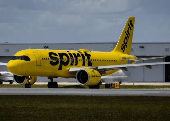 Trump confirma que está sopesando la adquisición de Spirit Airlines por parte de los contribuyentes "por el precio correcto"