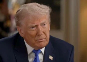 Trump reacciona al "manifiesto" del sospechoso del tiroteo en la cena de corresponsales de la Casa Blanca y a más aspectos destacados de su entrevista de "60 Minutos"