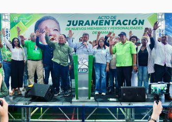 Leonel juramenta en la FP a Miguel Ángel Jazmín “Muñeco”, principal dirigente del PLD en Samaná