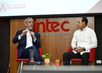 Abinader anuncia en INTEC la reducción histórica de la pobreza al 15.3 % y favorece la eliminación del anticipo a mipymes