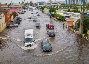 Bob Fenton, alto funcionario de FEMA, dice "estamos listos para la temporada de huracanes"