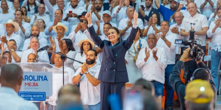 Carolina ratifica en Santiago será candidata presidencial PRM Carolina ratifica en Santiago será candidata presidencial PRM