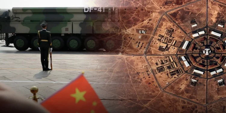 China construyó una gigantesca red militar en el desierto para reforzar su arsenal nuclear frente a Estados Unidos China construyó una gigantesca red militar en el desierto para reforzar su arsenal nuclear frente a Estados Unidos