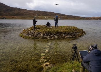 Científicos revelan un crannog neolítico en Escocia con tecnología 3D