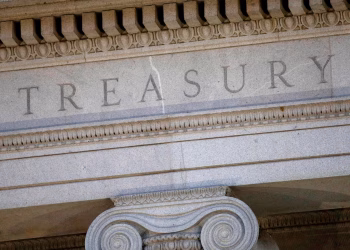 El Departamento del Tesoro pide a los bancos estadounidenses que alerten sobre presuntas redes iraníes de lavado de dinero