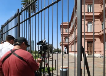 El Gobierno de Milei impone restricciones a periodistas