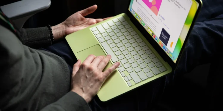 El MacBook Neo de Apple de 599 dólares podría estar en riesgo por el aumento de los precios de la RAM El MacBook Neo de Apple de 599 dólares podría estar en riesgo por el aumento de los precios de la RAM