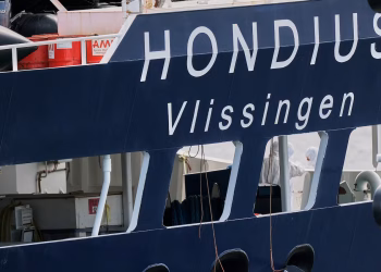 El crucero en el centro de un brote mortal de hantavirus debe someterse a una limpieza adicional