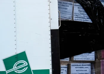 El juez niega la solicitud del condado de Fulton de devolver las boletas de 2020 confiscadas por el FBI